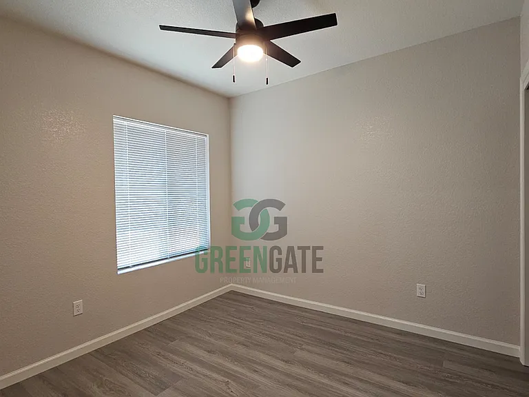 3105 E Orangeburg Ave — Photo 17