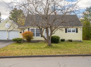 42 Windsor Ave, Augusta, ME 04330