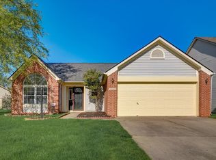 5664 Periwinkle Ln, Indianapolis, IN