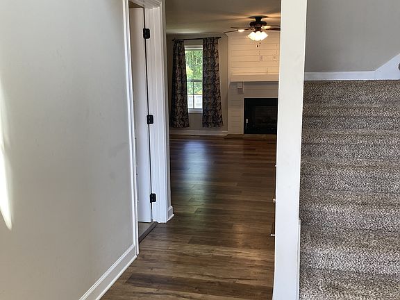 5th image of 209 Ledina Ct