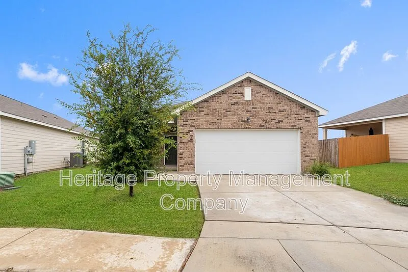 3 bed, 2.0 bath, 1662 sqft, $1,895 — Photo 1
