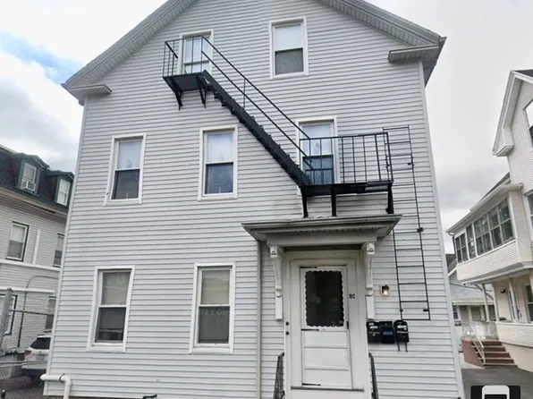 192 Arnold St, New Bedford, MA 02740