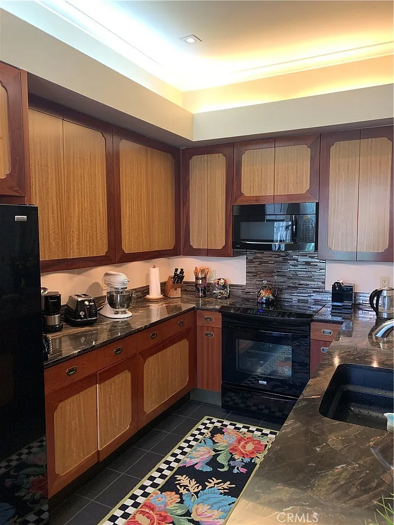 2 bed, 1484 sqft, $4,500 — Photo 4