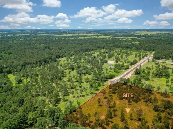 31824 Boone Rd, Waller, TX 77484