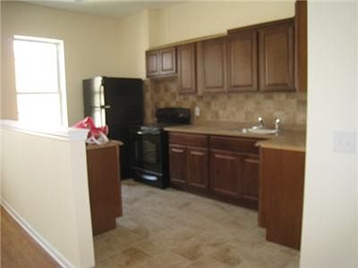1st image of 224 Prospect Park W APT 3