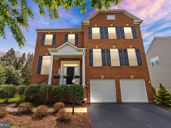 13651 Hastenbeck Dr, Gainesville, VA 20155
