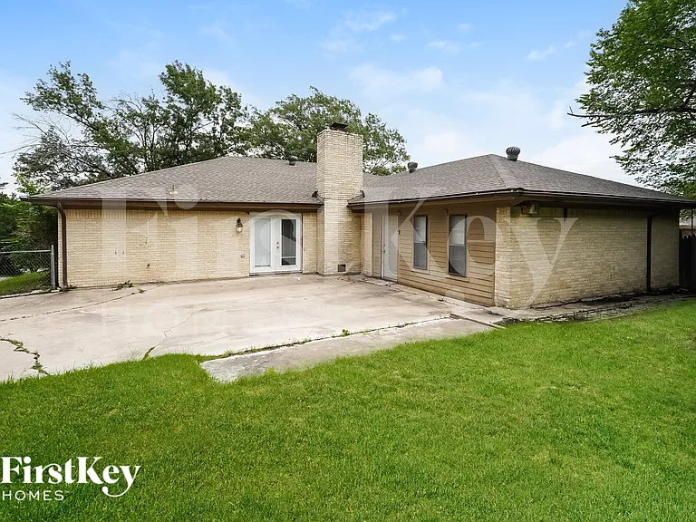 3417 Willowcrest Dr — Photo 18