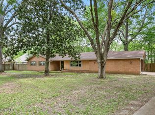 4640 Jiggetts Rd, Jackson, MS 39211