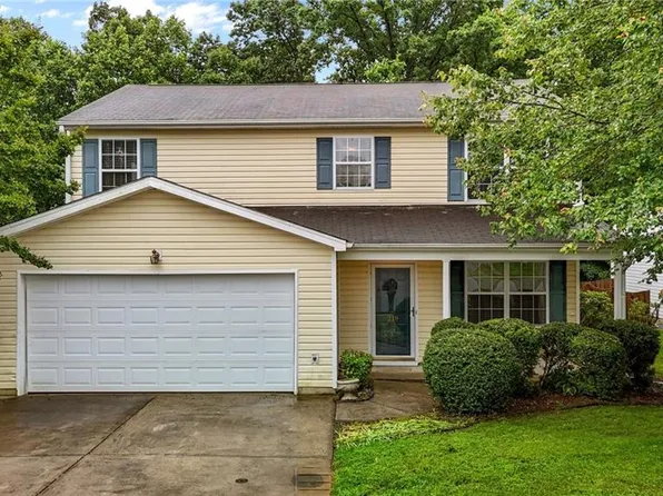 219 Calla Lilly Ln, Kernersville, NC 27284