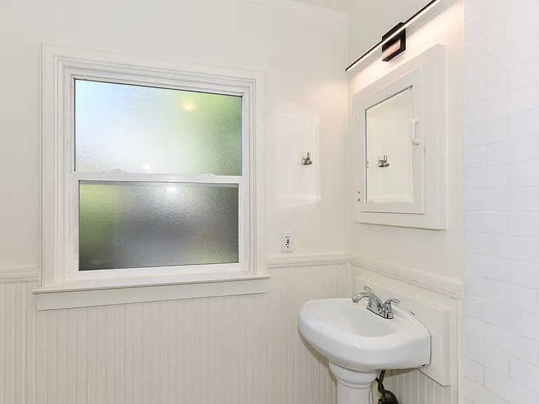 601 Seymour St #601 — Photo 21
