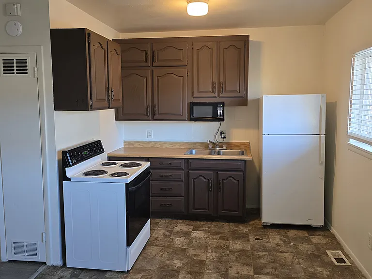 224 Vine St #6 — Photo 7