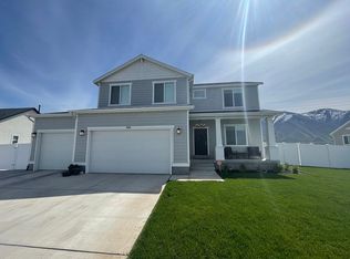 341 S Doubleday St, Mapleton, UT 84664