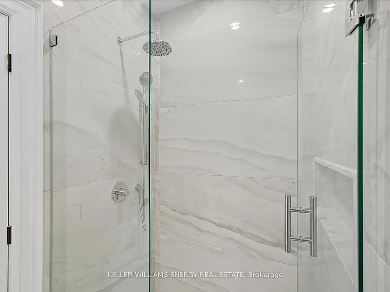 631 Mill St S — Photo 17