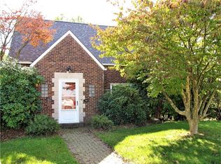 531 Helena St, East Mc Keesport, PA