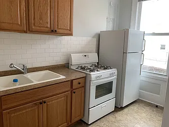 Rented by Avi Realty Manhattan