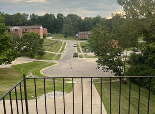 6 Camelot Ct APT 24, Fairfield, OH 45014