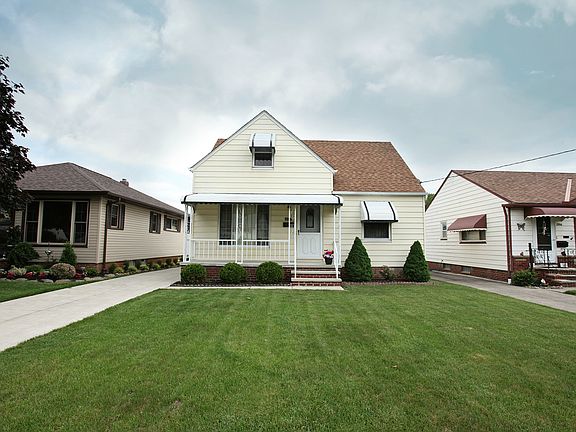 2nd image of 2970 Winthrop Dr