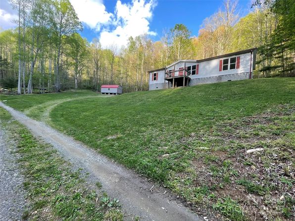 784 Fred Holcombe Rd, Mars Hill, NC 28754
