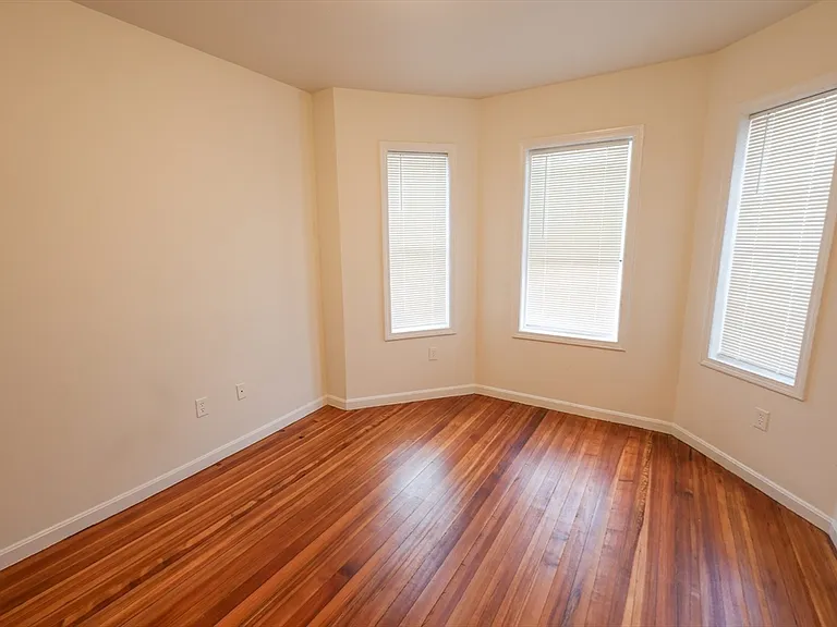 127 Intervale St #3 — Photo 7