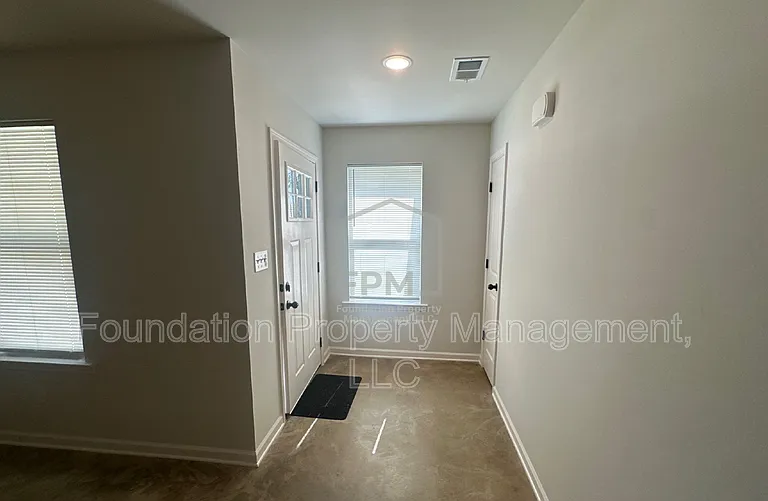 311 Westree St — Photo 10