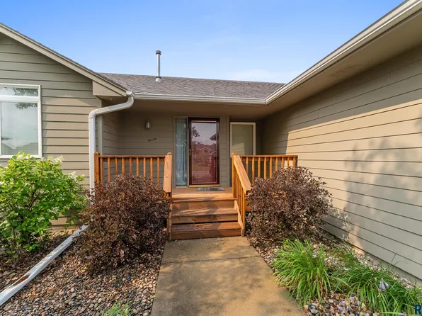 7508 W Stoney Creek St, Sioux Falls, SD 57106