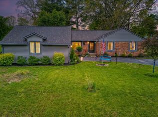 311 Woodland West Dr, Greenfield, IN 46140