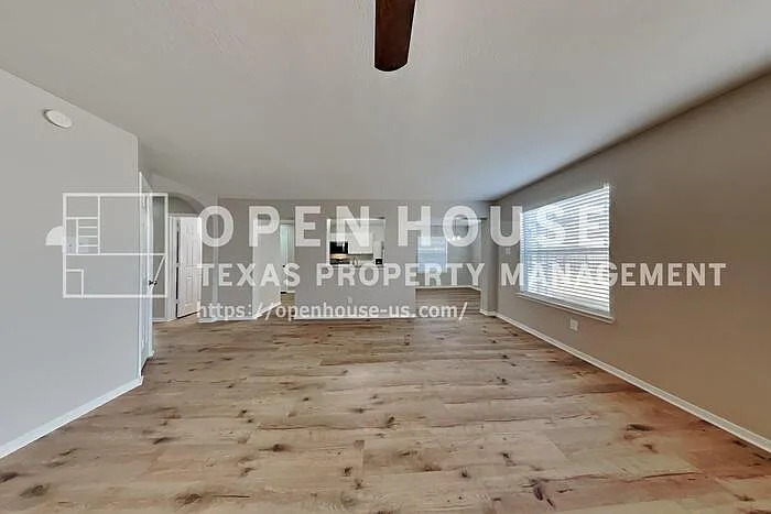 4818 Twisting Rd — Photo 4