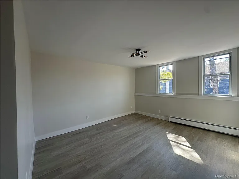 1445 Burlingham Rd — Photo 31