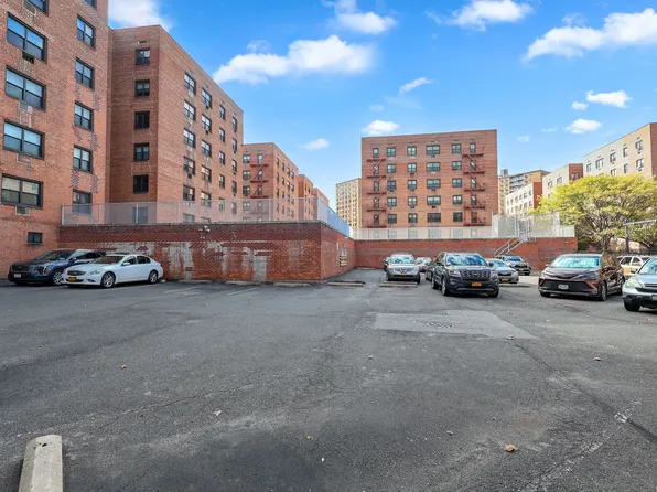 99-35 59th Avenue image 3 of 21