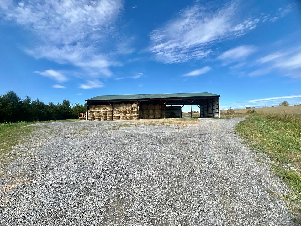 25th image of 1550 Mount Hope Rd #1