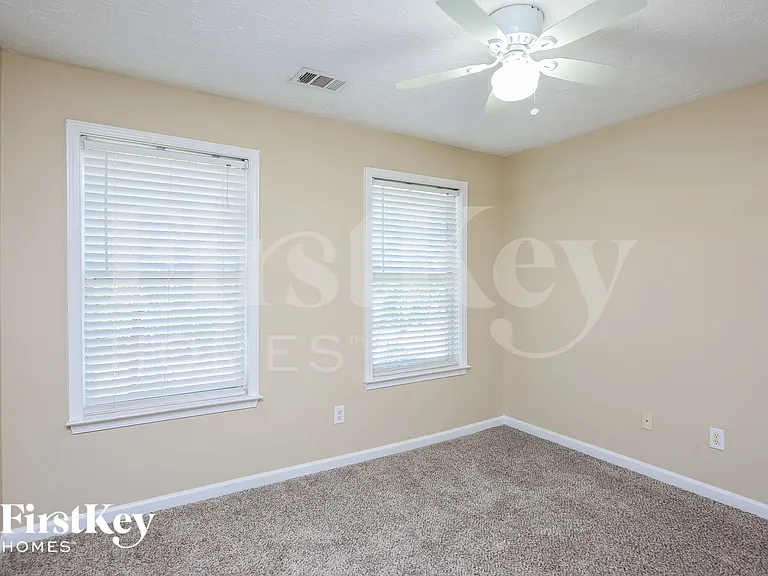 3710 Wake Robin Way — Photo 11