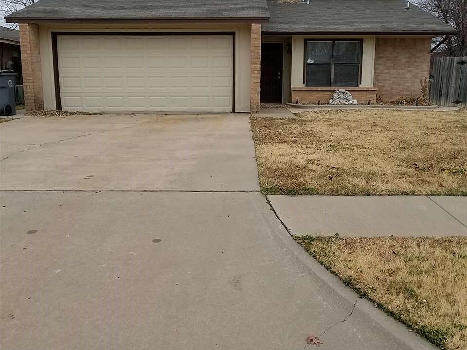 1st image of 7125 NW Birch Pl