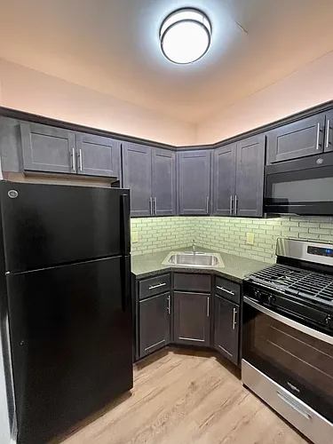 112 N 34th St #1F Photo 1 112 N 34th St #1F Photo 1