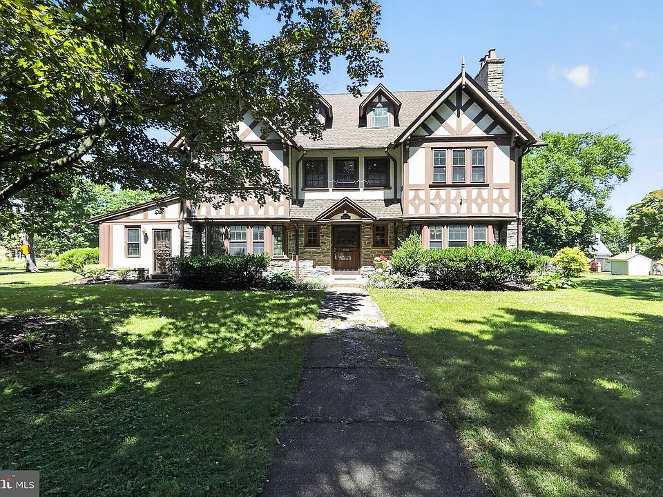 1st image of 1 Latham Park