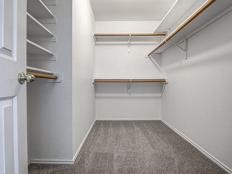 4300 Companeros Way — Photo 26