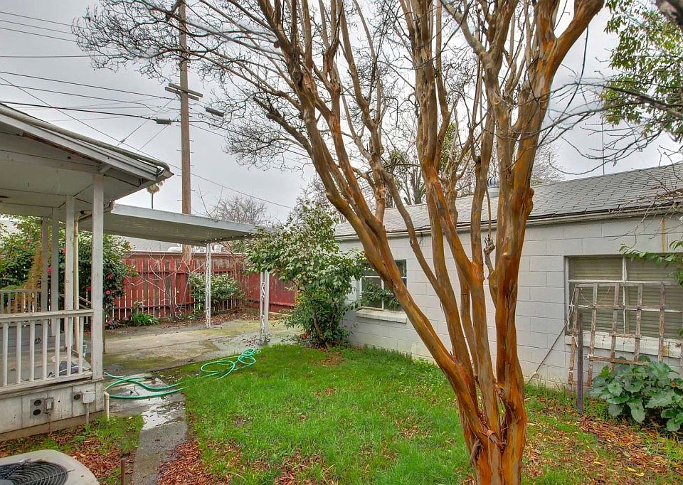 2nd image of 4901 Roosevelt Ave