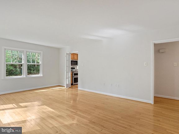 5th image of 20830 Peach Tree Rd