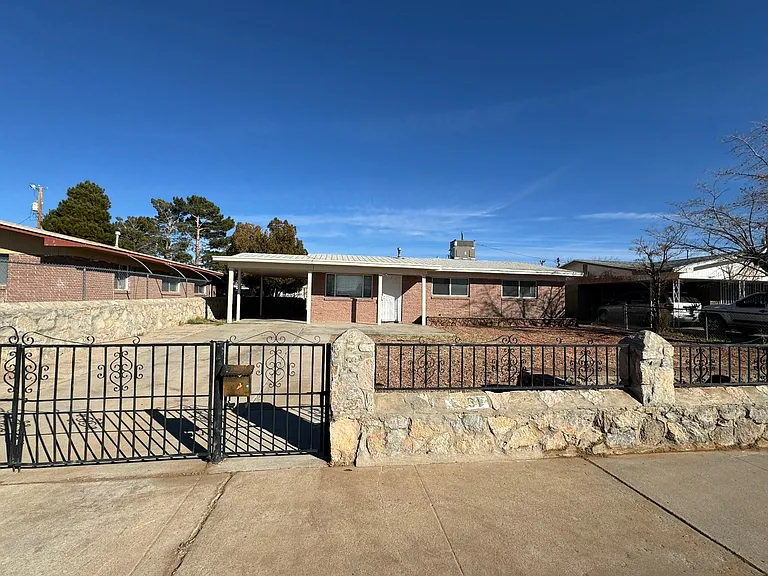5861 Swallow Ln — Photo 1