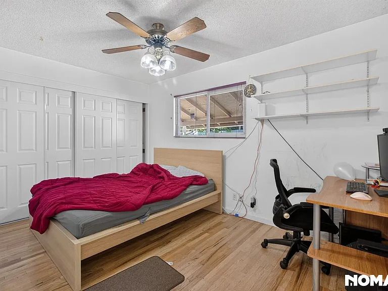 3184 Durant Ave — Photo 6