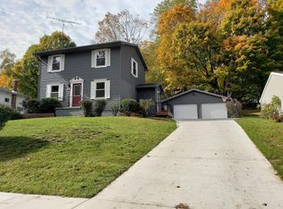 147 N Prospect St NE, Rockford, MI