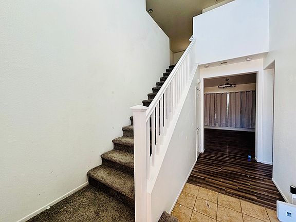 4th image of 37306 Wild Tree St