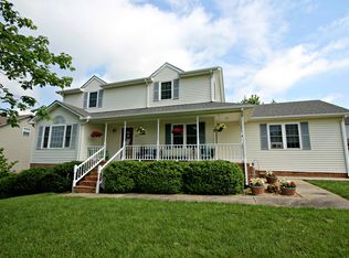 423 Windrowe Dr, Cookeville, TN 38506