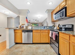 Gateland Village, Hollywood, FL 33024