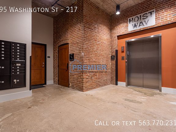5th image of 895 Washington St #217