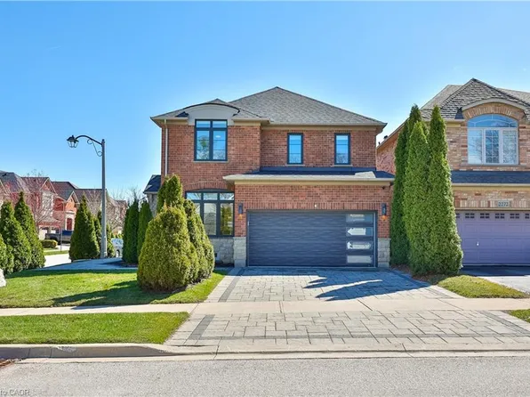2252 Dewsbury Dr, Oakville, ON L6M 0A6