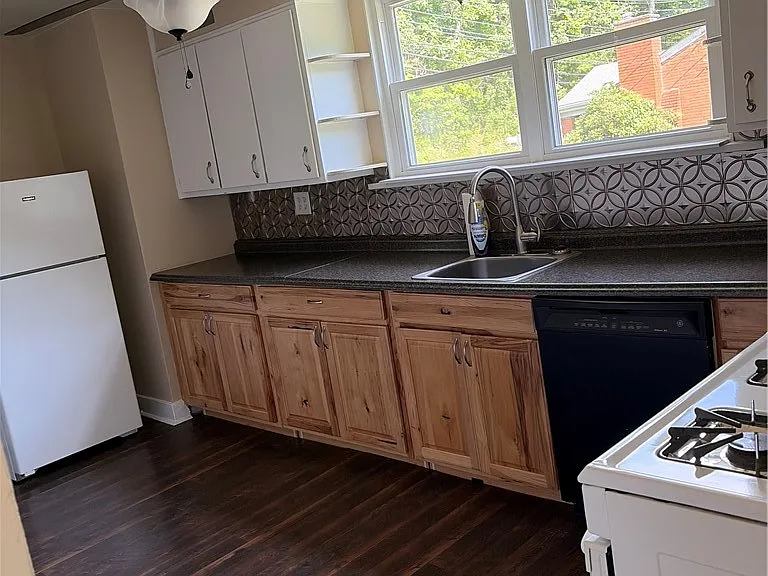 1140 Chapel Rd — Photo 12