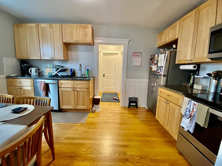 24 Saint Peter St #1L — Photo 12
