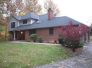 3065 Clemons Rd, Batavia, OH 45103