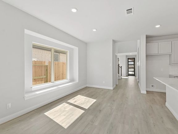 Homesite 2109 dining