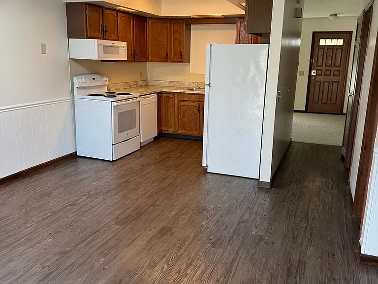28309-28317 Simmons Rd — Photo 6